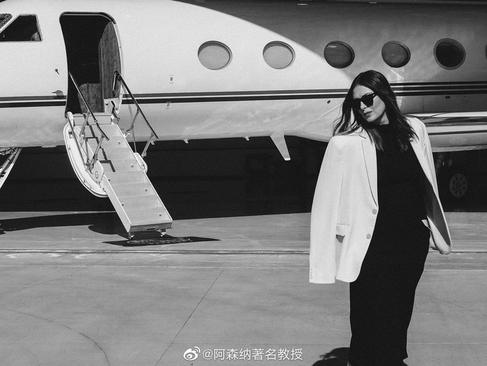 详细阅读:开云体育官网-莎拉波娃意外战胜阿森纳,比赛局势复杂引爆全场!再创辉煌时刻-开云体育官网 开云体育官网-莎拉波娃意外战胜阿森纳,比赛局势复杂引爆全场!再创辉煌时刻-开云体育官网